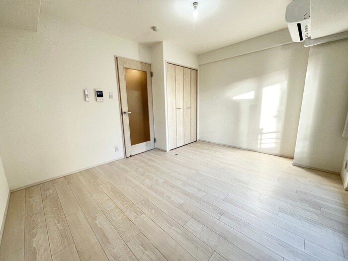 物件内観写真5　(居室)