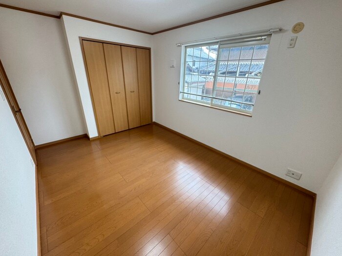 物件内観写真10　(居室)