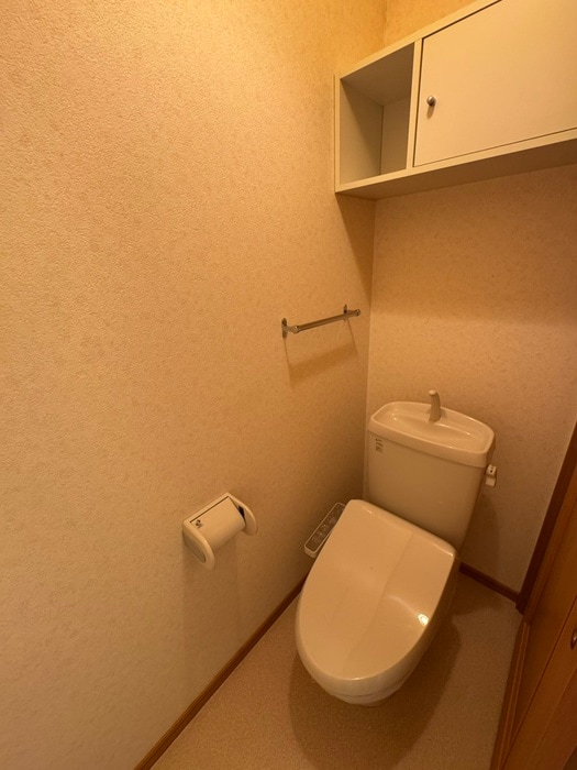 物件内観写真16　(トイレ)