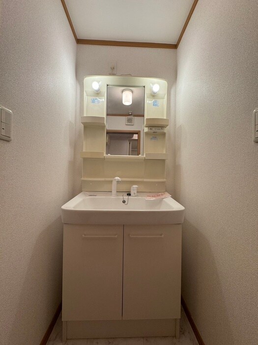 物件内観写真16　(洗面)