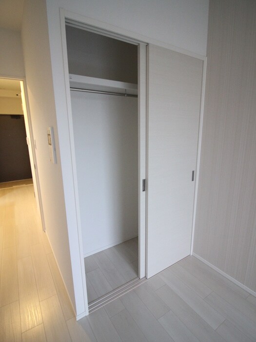 物件内観写真12　(収納)