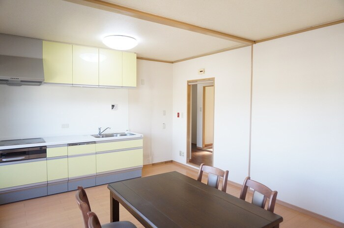 物件内観写真7　(居室)