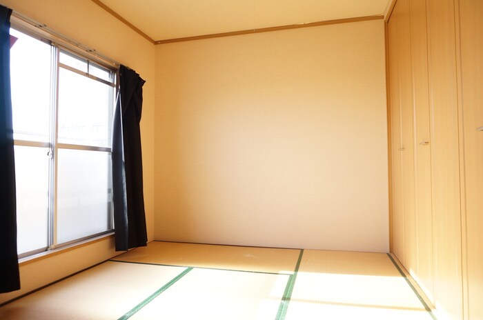 物件内観写真16　(居室)