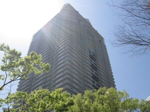 RICｲｰｽﾄｺｰﾄ3番街101号棟(2212)外観写真