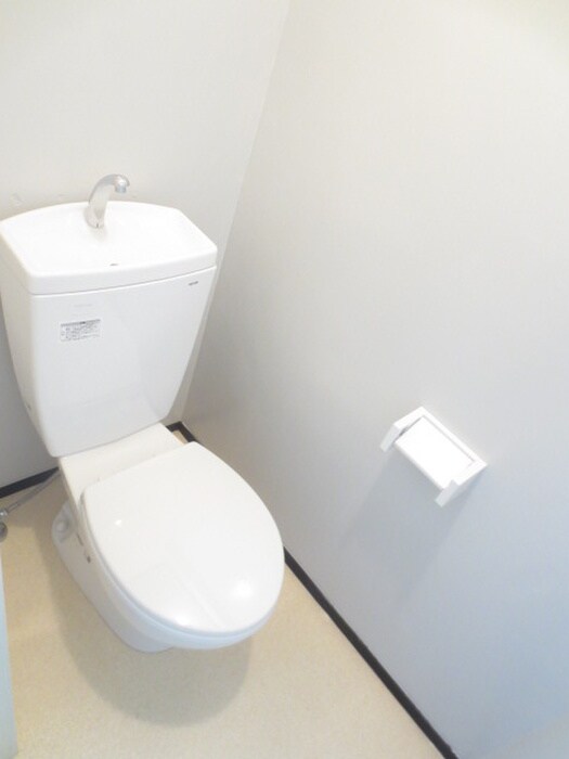 物件内観写真14　(トイレ)