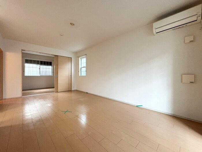 物件内観写真5　(居室)