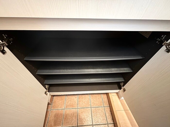 物件内観写真16　(靴箱)