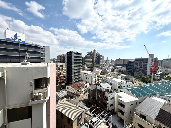 物件内観写真16　(室内からの展望)