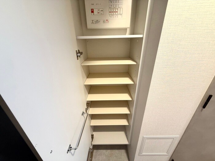 物件内観写真20　(靴箱)
