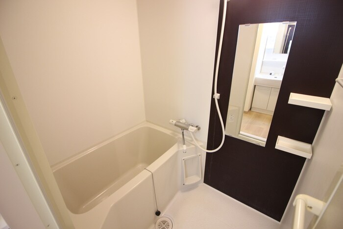 物件内観写真9　(バス／シャワールーム等)