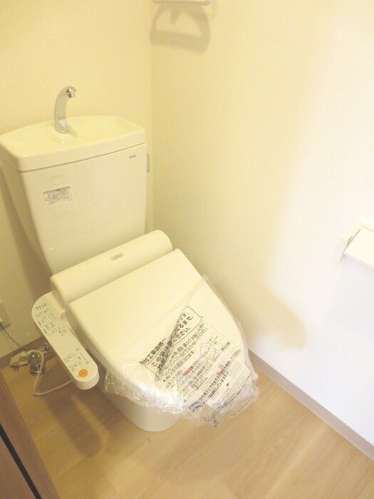 物件内観写真12　(トイレ)