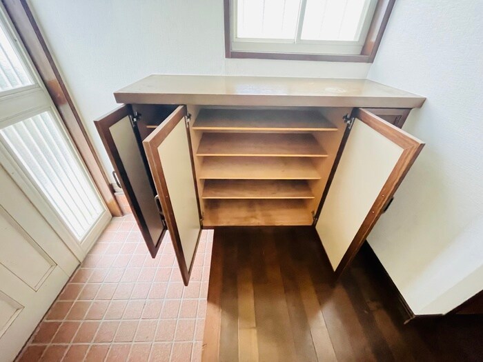 物件内観写真14　(靴箱)