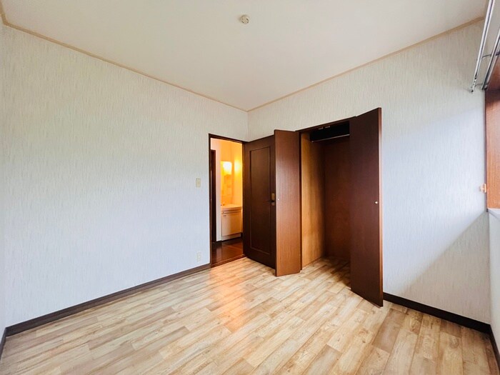 物件内観写真18　(居室)
