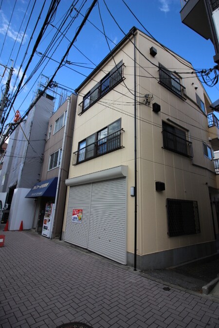 エスアール川西外観写真