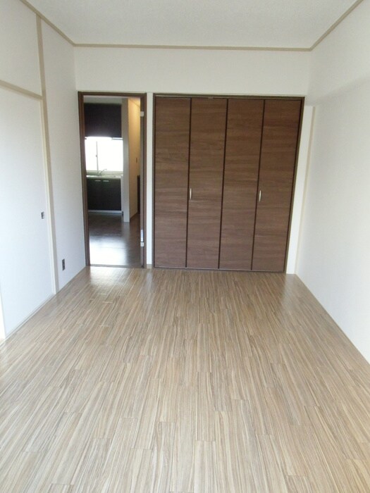 物件内観写真12　(居室)