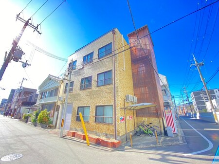 カームホームズ外観写真