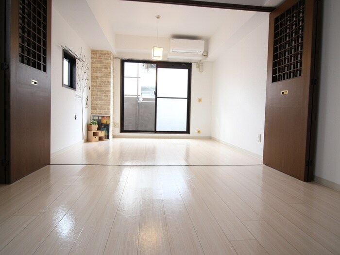 物件内観写真10　(居室)