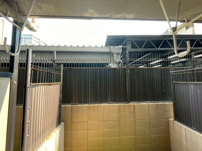 物件内観写真15　(室内からの展望)