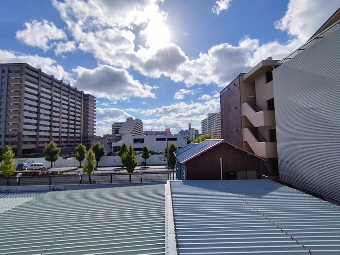 物件内観写真17　(室内からの展望)