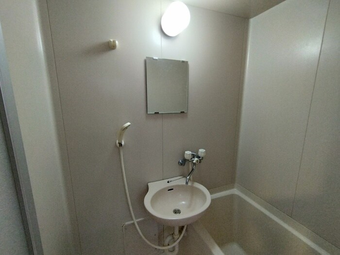 物件内観写真19　(洗面)