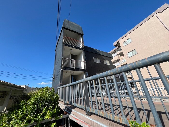 物件外観写真3　(外観写真)