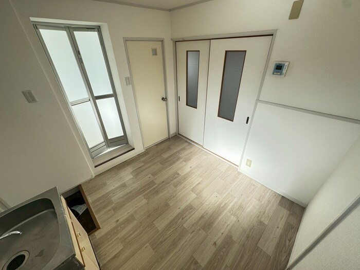 物件内観写真19　(居室)