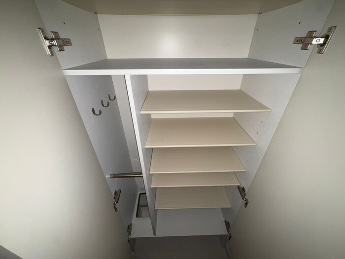 物件内観写真19　(靴箱)