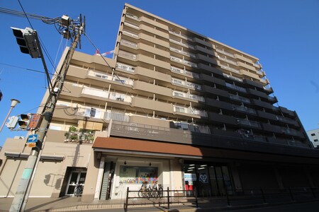 西道頓堀ハイツＢ棟外観写真