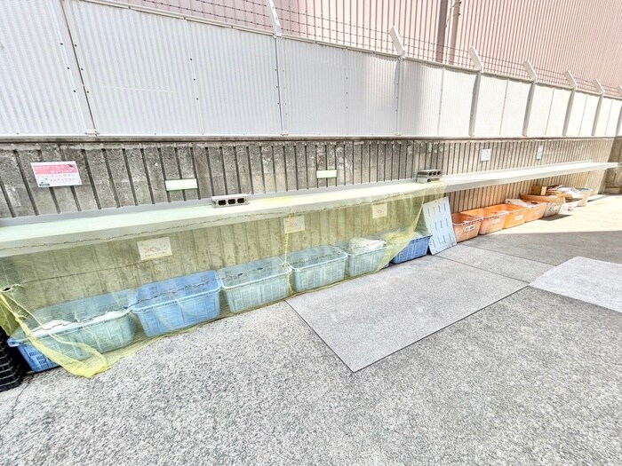 西道頓堀ハイツＢ棟の建物設備