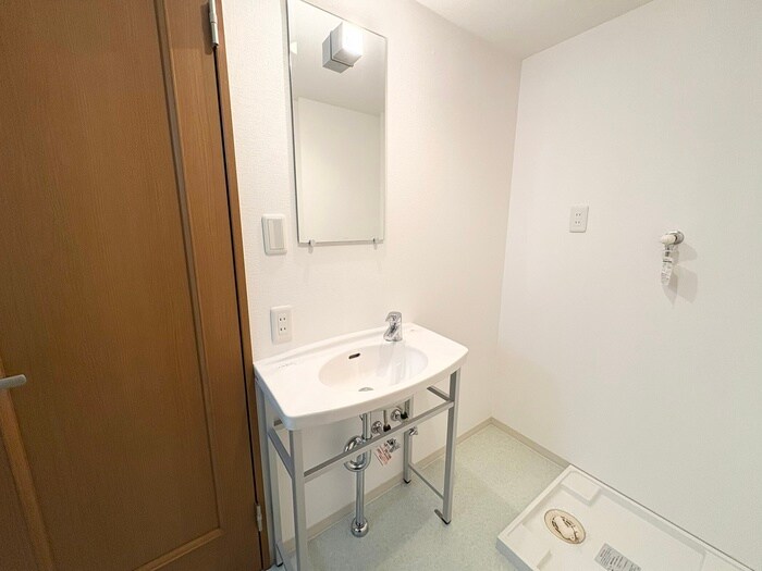 西道頓堀ハイツＢ棟の洗面