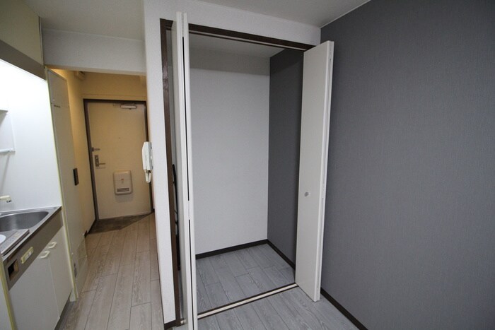 物件内観写真10　(収納)