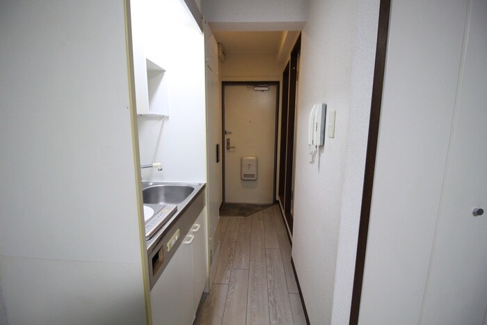 物件内観写真17　(廊下)