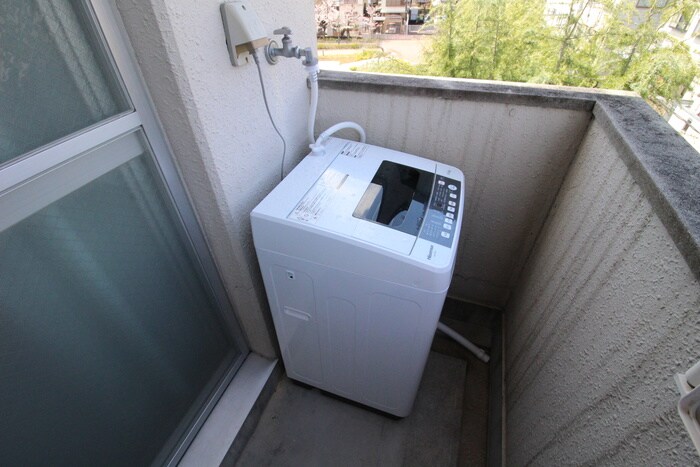 物件内観写真20　(洗濯機置場)