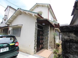 泉佐野市新安松一丁目戸建外観写真
