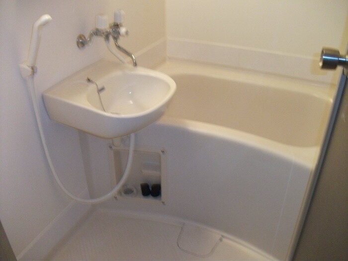 物件内観写真16　(バス／シャワールーム等)