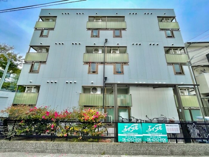 物件外観写真2　(外観写真)