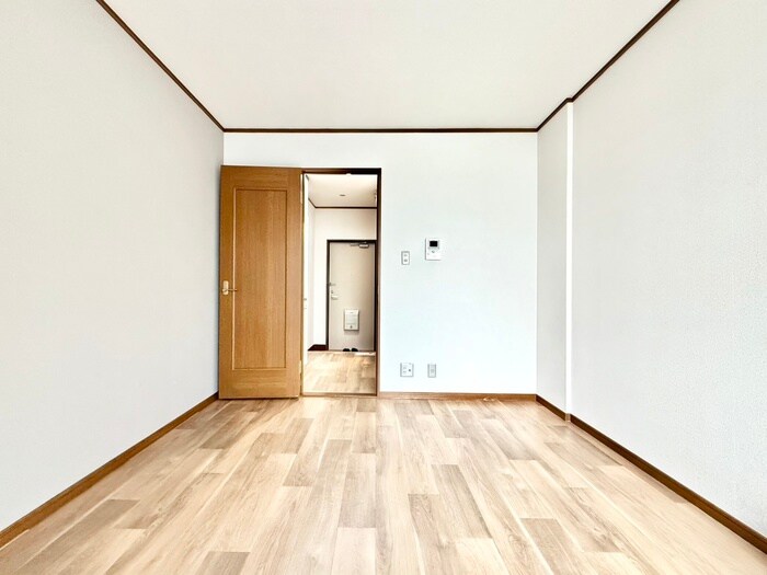 物件内観写真11　(居室)