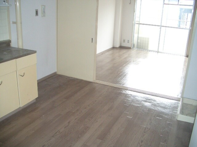 物件内観写真15　(居室)