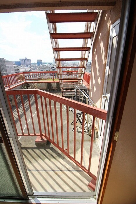 物件内観写真19　(室内からの展望)