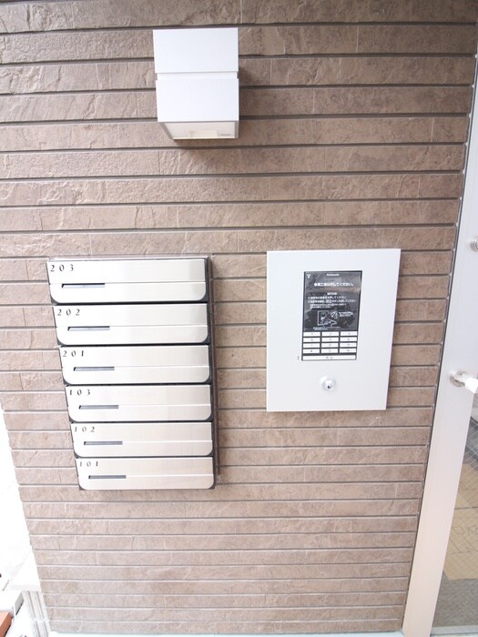 物件外観写真4　(建物設備)