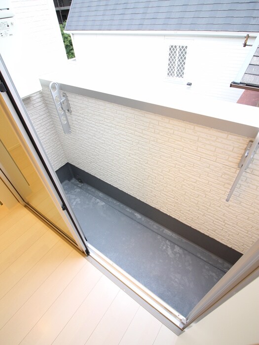 物件内観写真16　(ベランダ・バルコニー)