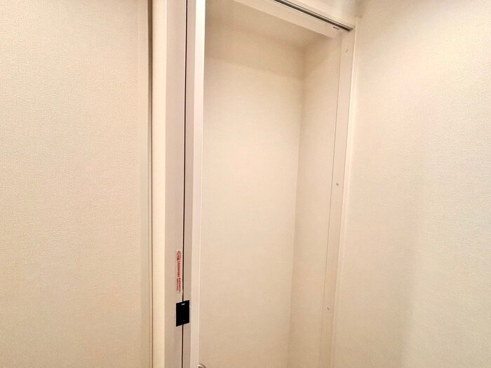 物件内観写真8　(収納)