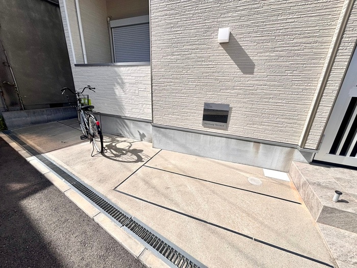 物件外観写真4　(建物設備)