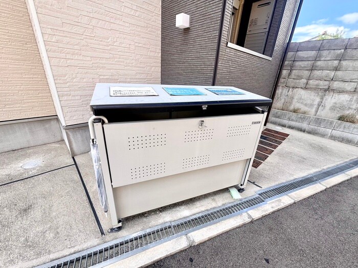 物件外観写真5　(建物設備)