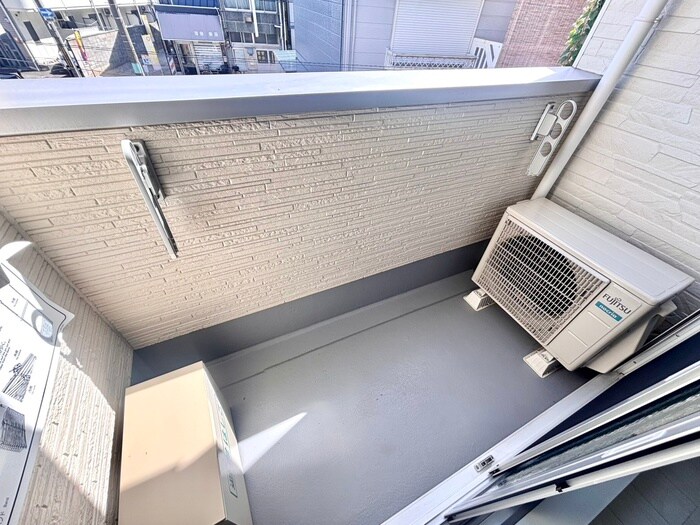 物件内観写真18　(ベランダ・バルコニー)