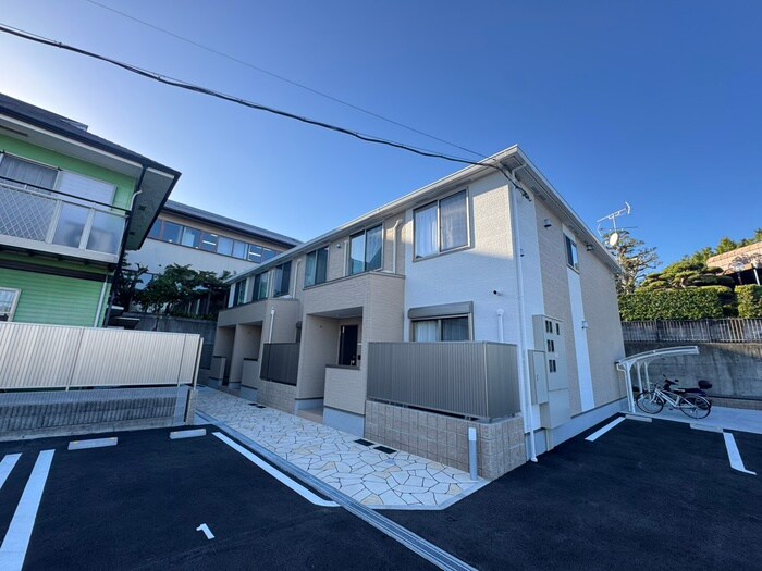 物件外観写真1　(外観写真)