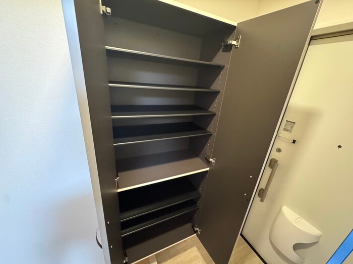 物件内観写真17　(靴箱)