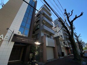 ヨシビル外観写真