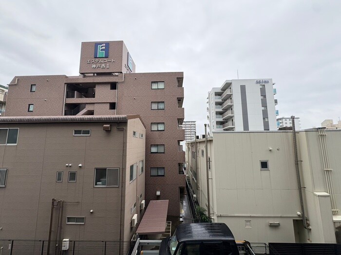 物件内観写真15　(室内からの展望)