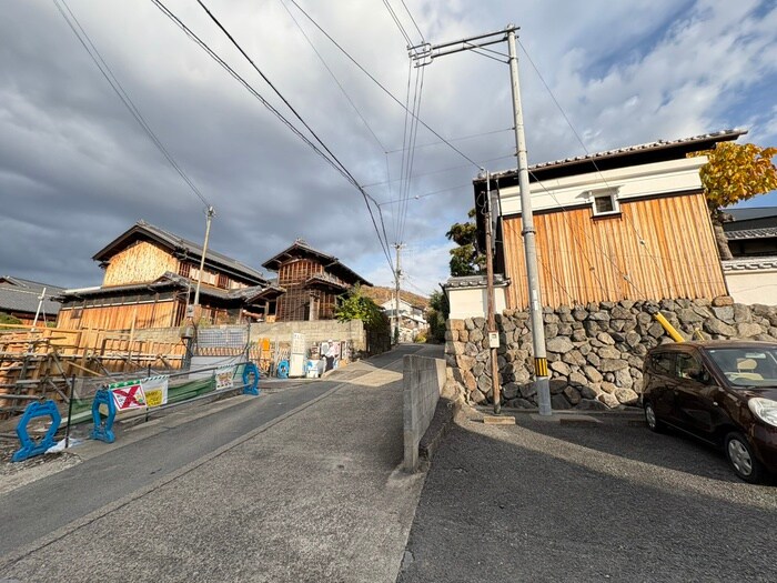 物件外観写真3　(周辺環境)